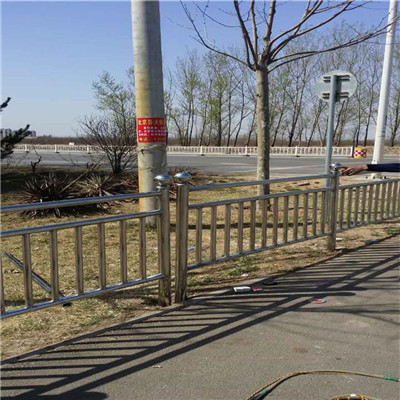 ���̰���